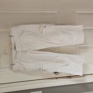 𝅺BKE Grail Capris